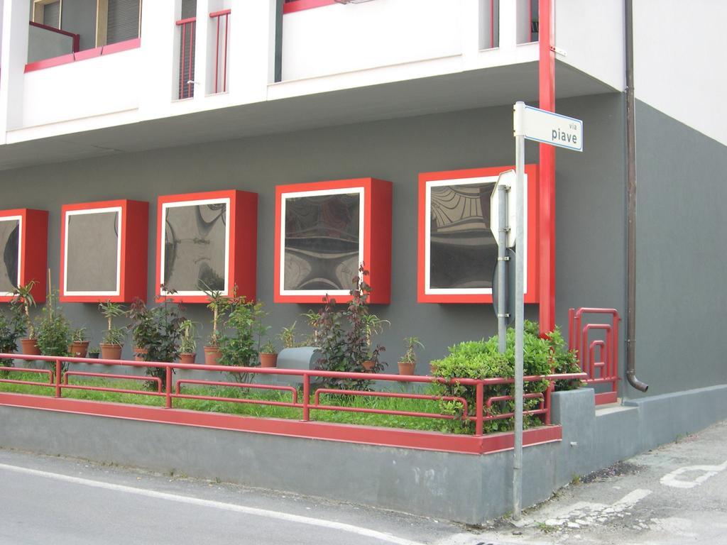 Hotel Scacco Rosso Sant'Egidio alla Vibrata Esterno foto